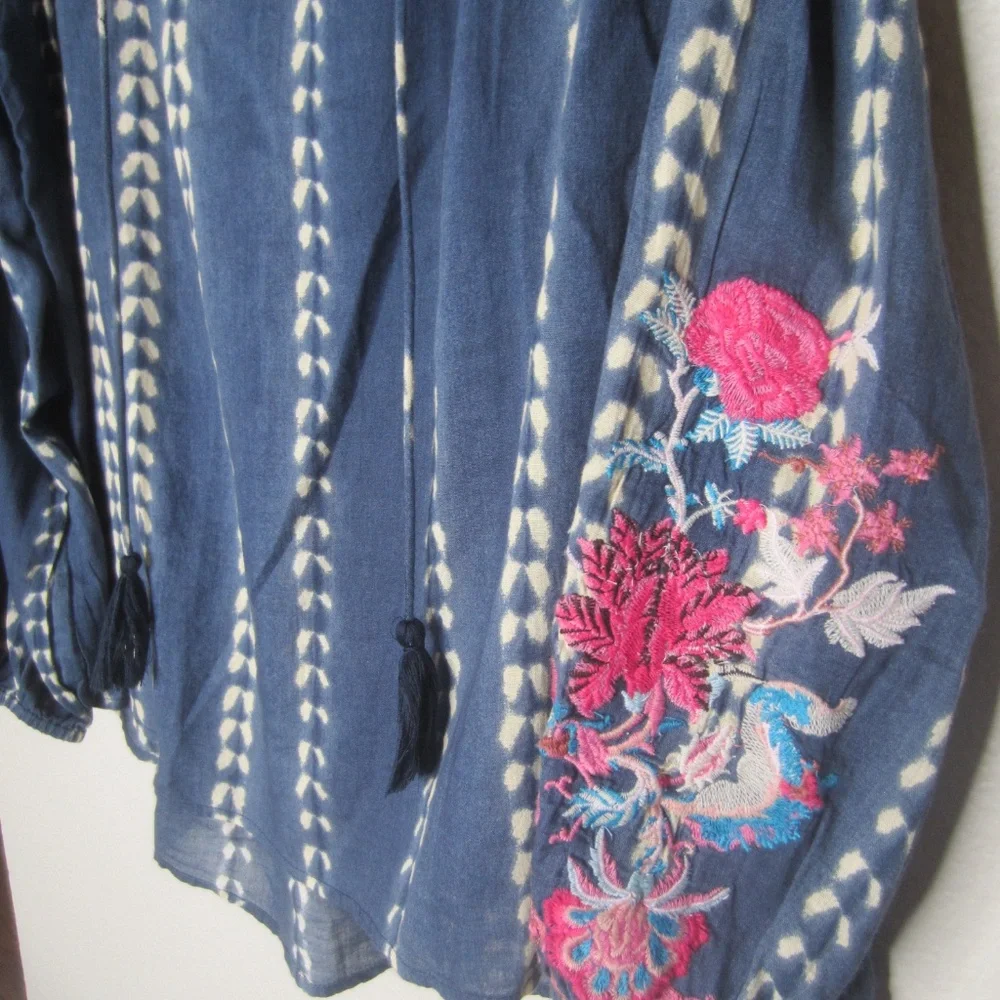 Sundance Joy in Beauty Blue Tie Dye Print Embroidered Floral Top -  Size medium - Picture 3 of 6